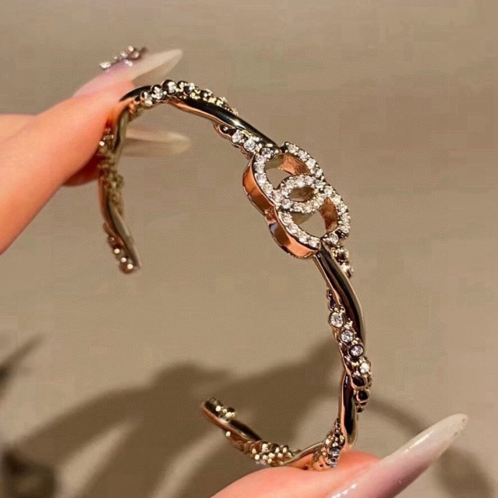 Chanel bracelet - Picture 5 of 7